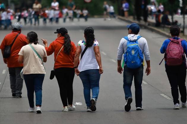 National Coordination of Education Workers Demonstration Teachers belonging to the National Coordination of Education Workers (CNTE) blocking circuito interior Avenue awaiting a resolution to the dialogue they are holding at the Ministry of the Interior. on May 28, 2025 in Mexico City, Mexico. Mexico City CDMX Mexico Copyright: xCarlosxSantiagox