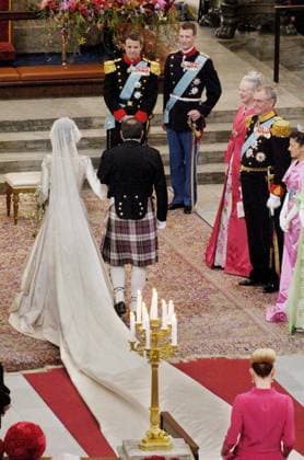 Dänische Königin Mary trauert um ihren Vater John Dalgleish Donaldson, Archivbilder #2 The Royal Wedding, Copenhagen Cathedral. CROWN PRINCESS MARY, JOHN DONALDSON, CROWN PRINCE FREDERIK, PRINCE JOACHIM, QUEEN MARGRETHE & PRINCE HENRIK The Royal Wedding, Copenhagen Cathedral, Copenhagen, Denmark. 14th May 2004 full length full-length Photo: Thomas Bjoernflaten Copenhagen, Denmark. Copenhagen Denmark Copyright: xcolourpress ThomasxBjoernflatenx