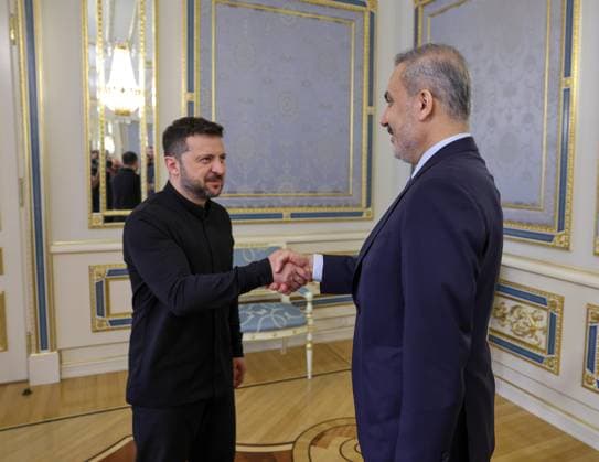 News Themen der Woche KW22 News Bilder des Tages Turkish Foreign Minister Hakan Fidan in Kyiv KYIV, UKRAINE - MAY 30: (----EDITORIAL USE ONLY MANDATORY CREDIT - TURKISH MINISTRY OF FOREIGN AFFAIRS HANDOUT - NO MARKETING NO ADVERTISING CAMPAIGNS - DISTRIBUTED AS A SERVICE TO CLIENTS--) Ukrainian President Volodymyr Zelenskyy meets with Turkish Foreign Minister Hakan Fidan (R) in Kyiv, Ukraine on May 30, 2025. TUR Foreign Ministry Anadolu Kyiv Ukraine. Editorial use only. Please get in touch for any other usage.  Copyright: x2025xAnadoluxTURxForeignxMinistryx