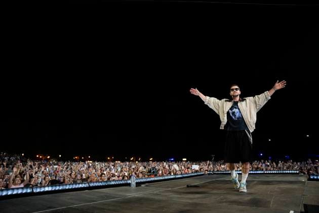 Entertainment Themen der Woche KW22 Entertainment Bilder des Tages Justin Timberlake opens the Icónica SantaLucía Fest in the Plaza de Espana in Seville The artist, Justin Timberlake during the concert at the Icónica Santalucía Fest On May 30, 2025 in Seville, Andalucía Spain The Plaza de Espana in Seville hosts the inaugural concert of the Icónica SantaLucía Fest with the performance of the international artist Justin Timberlake, which kicks off a new edition of this festival of reference in the Andalusian music calendar 30 MAY 2025 Seville, Andalucia Seville, Andalucia Espana  Copyright: xJoaquinxCorcherox 6762767