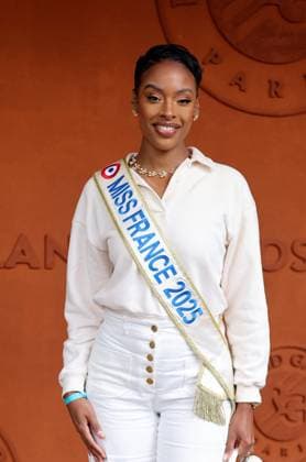 Celebrities in the village during the French Open Tennis Championships at Roland Garros 2025 Angelique Angarni Filopon Miss France 2025 in the village during the French Open Tennis Championships at Roland Garros 2025, in Paris, France, on June 2nd, 2025 Jacovides Moreau Bestimage Celebrities in the village during the French Open Tennis Championships at Roland Garros 2025, in Paris, France, on June 2nd, 2025 Paris France  Copyright: xJACOVIDES-MOREAUx xBESTIMAGExJACOVIDES-MOREAUx xBESTIMAGEx