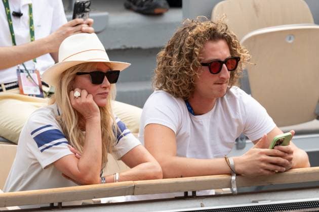 French Open Vips At The Stands LZ Isabelle Camus and her son Joalukas Noah attend the Roland Garros 2025 tournament on June 3, 2025 in Paris, France. Photo by Laurent Zabulon ABACAPRESS.COM Paris  Copyright: xZabulonxLaurent ABACAx