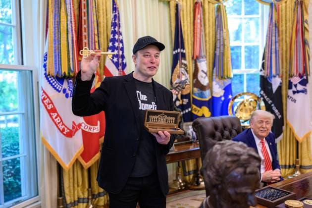 May 30, 2025, Washington, District of Columbia, USA: President Donald Trump participates in a press conference with departing DOGE adviser Elon Musk, Friday, May 30, 2025, in the Oval Office. Washington U.S. - ZUMAz03_ 20250530_shc_z03_820 Copyright: xWhitexHousex