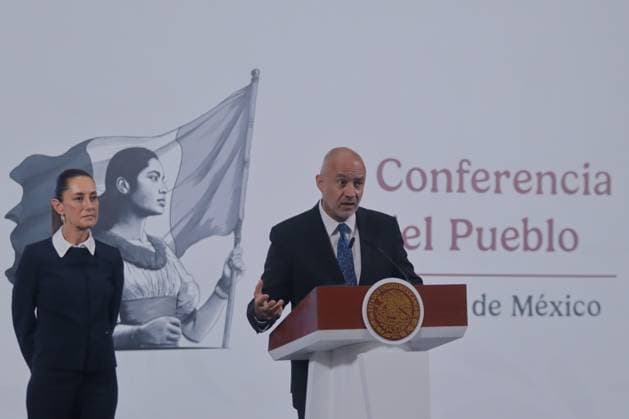 Mexico™s President Claudia Sheinbaum Holds Briefing Mexico s President, Claudia Sheinbaum Pardo, is seen behind as Jesus Antonio Esteva Medina, Secretary of Infrastructure, Communications and Transportation, speaks during a briefing conference about the advances in road infrastructure. at the National Palace. on June 4, 2025 in Mexico City, Mexico. (Photo by Carlos Santiago Eyepix Group) Copyright: xCarlosxSantiago xEyepixxGroupx CS_04062025_157577