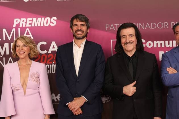 The Spanish Music Academy celebrates the II edition of its Awards Soledad Giménez, the Minister of Culture, Ernest Urtasun, and Luis Cobos during the awards ceremony of the Spanish Music Academy held at the IFEMA Municipal Palace, on June 4, 2025, in Madrid Spain This key event for the music industry brings together the main representatives of the sector to celebrate excellence, This year, the Awards have broken records with more than 4,900 proposals received for a total of 223 nominations in 43 categories, selected by more than 60 professionals from the music industry who are members of the Nominating Committees PREMIOS MUSICA GENTE José Madrid Madrid Madrid Spain  Copyright: xJosÃ xRuizx 6775600