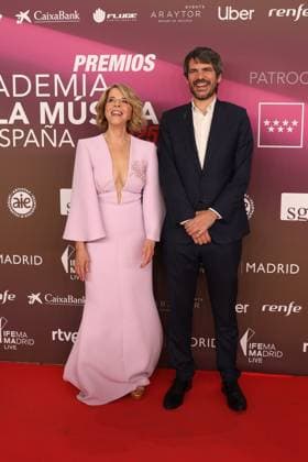 The Spanish Music Academy celebrates the II edition of its Awards Soledad Giménez and the Minister of Culture, Ernest Urtasun, during the awards ceremony of the Spanish Music Academy held at the IFEMA Municipal Palace, on June 4, 2025, in Madrid Spain This key event for the music industry brings together the main representatives of the sector to celebrate excellence, This year, the Awards have broken records with more than 4,900 proposals received for a total of 223 nominations in 43 categories, selected by more than 60 professionals from the music industry who are members of the Nominating Committees PREMIOS MUSICA GENTE José Madrid Madrid Madrid Spain  Copyright: xJosÃ xRuizx 6775597
