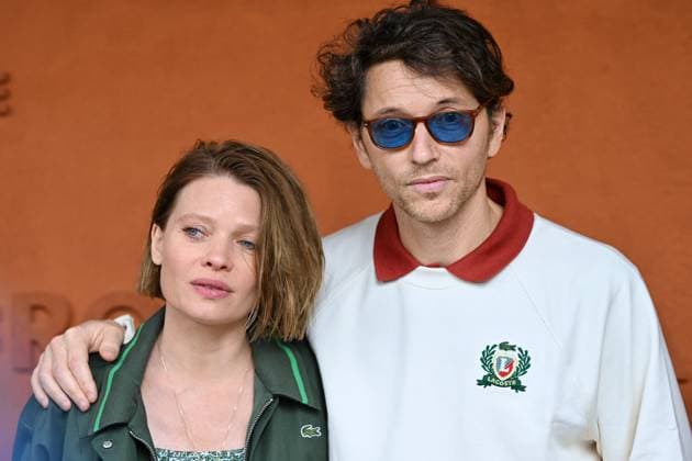 French Open - VIPs At The Village Melanie Thierry and singer Raphael is seen posing at the Village during French Open at Roland Garros on June 03, 2025 in Paris, France. Photo by ABACAPRESS.COM Paris France  Copyright: xABACAx