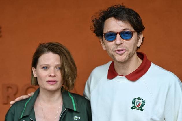 French Open - VIPs At The Village Melanie Thierry and singer Raphael is seen posing at the Village during French Open at Roland Garros on June 03, 2025 in Paris, France. Photo by ABACAPRESS.COM Paris France  Copyright: xABACAx