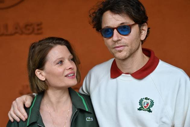 French Open - VIPs At The Village Melanie Thierry and singer Raphael is seen posing at the Village during French Open at Roland Garros on June 03, 2025 in Paris, France. Photo by ABACAPRESS.COM Paris France  Copyright: xABACAx