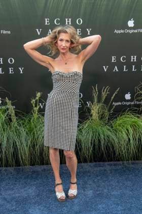 Echo Valley New York Premiere in New York, USA - 04 Jun 2025 Alysia Reiner attends the Echo Valley New York Premiere at AMC Lincoln Square 13. New York United States Copyright: xRonxAdarx xSOPAxImagesx _radar_echovalley_20250604_01738