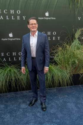 Echo Valley New York Premiere in New York, USA - 04 Jun 2025 Kyle MacLachlan attends the Echo Valley New York Premiere at AMC Lincoln Square 13. New York United States Copyright: xRonxAdarx xSOPAxImagesx _radar_echovalley_20250604_01808
