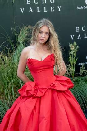 Echo Valley New York Premiere in New York, USA - 04 Jun 2025 Sydney Sweeney attends the Echo Valley New York premiere at AMC Lincoln Square. New York United States Copyright: xRonxAdarx xSOPAxImagesx _radar_echovalley_20250604_02288