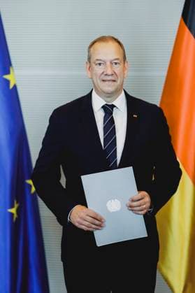 News Themen der Woche KW23 Henning Otte, designierter Wehrbeauftragter des Deutschen Bundestages, aufgenommen nach seiner Ernennung zum Wehrbeauftragten in Berlin, 05.06.2025. Berlin Deutschland *** Henning Otte, designated Parliamentary Commissioner for the Armed Forces, photographed after his appointment as Parliamentary Commissioner for the Armed Forces in Berlin, 05 06 2025 Berlin Germany Copyright: xFlorianxGaertnerx