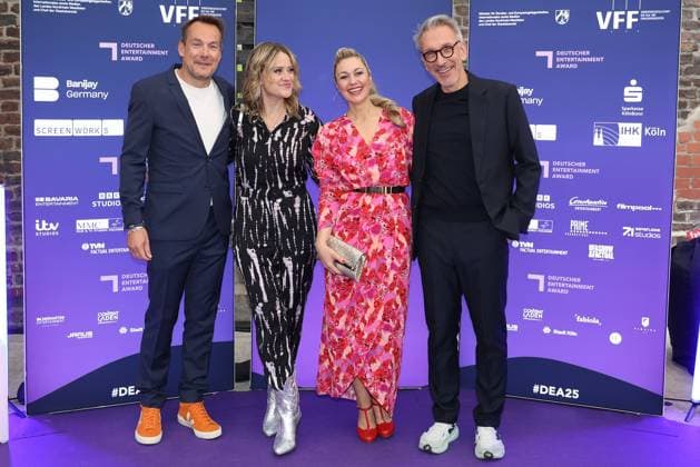 Entertainment Themen der Woche KW23 Entertainment Bilder des Tages Rolf Hellgardt, Lisa Feller, Ruth Moschner und Axel Kuehn bei der Verleihung von Der Deutsche Entertainment Award am 5.06.2025 im Harbour Club in Koeln Deutscher Entertainment Award 2025 in Koeln