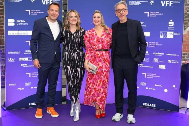 Rolf Hellgardt, Lisa Feller, Ruth Moschner und Axel Kuehn bei der Verleihung von Der Deutsche Entertainment Award am 5.06.2025 im Harbour Club in Koeln Deutscher Entertainment Award 2025 in Koeln