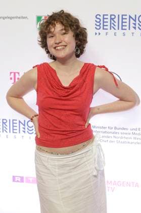 Mathilda Smidt bei der der Premiere der ZDFneo-Serie Chabos auf dem 11. Seriencamp Festival 2025 im Cinenova Kino. Köln, 05.06.2025