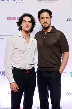 Die Schauspieler Maximilian Raffelt und Alexander Milo bei der Premiere der Serie Chabos beim 11. Seriencamp Festival 2025 im Cinenova Kino. Köln, 05.06.2025 NRW Deutschland Copyright: xChristophxHardtx