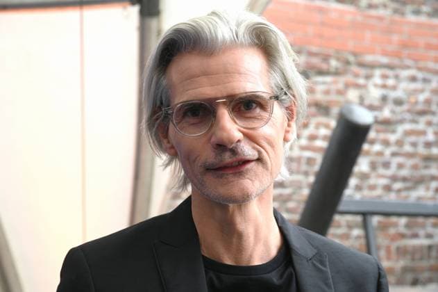 Stefan Charles, Kulturmanager und Beigeordneter für Kunst und Kultur der Stadt Köln kommt zur Preisverleihung Deutscher Entertainment Award 2025