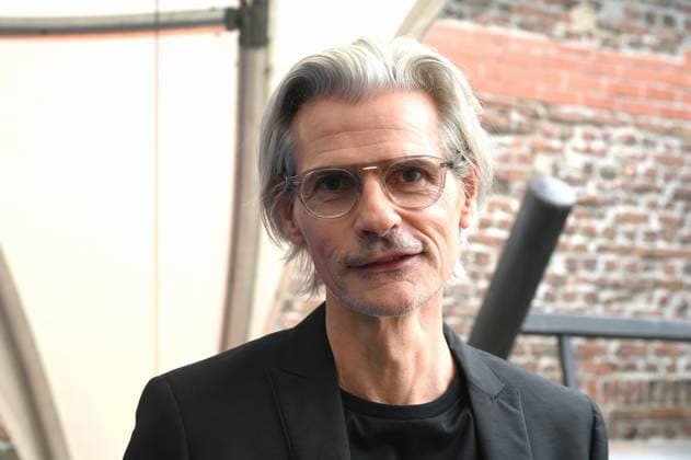 Stefan Charles, Kulturmanager und Beigeordneter für Kunst und Kultur der Stadt Köln kommt zur Preisverleihung Deutscher Entertainment Award 2025