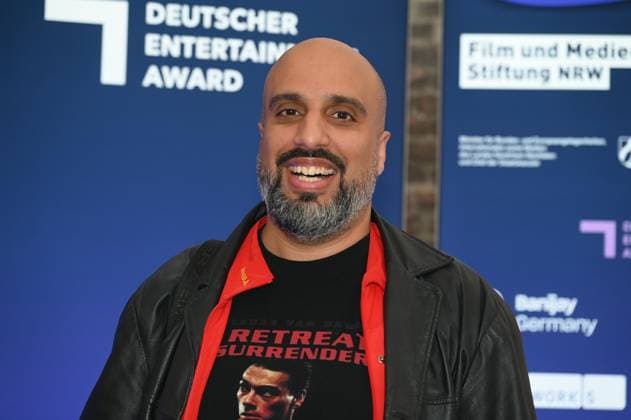 Komiker Abdelkarim (bürgerlich Abdelkarim Zemhoute) kommt zur Preisverleihung Deutscher Entertainment Award 2025