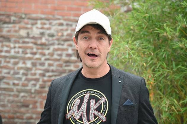 Comedian Matze Knop kommt zur Preisverleihung Deutscher Entertainment Award 2025