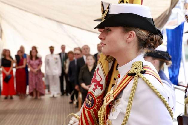 Bilder des Jahres 2025, Entertainment 06 Juni Entertainment Themen der Woche KW23 Entertainment Bilder des Tages 06-06-2025 USA Crown Princess Leonor attends the flag ceremony aboard the training ship Juan Sebastian de Elcano in New York, USA. Â  Copyright: xPPEx