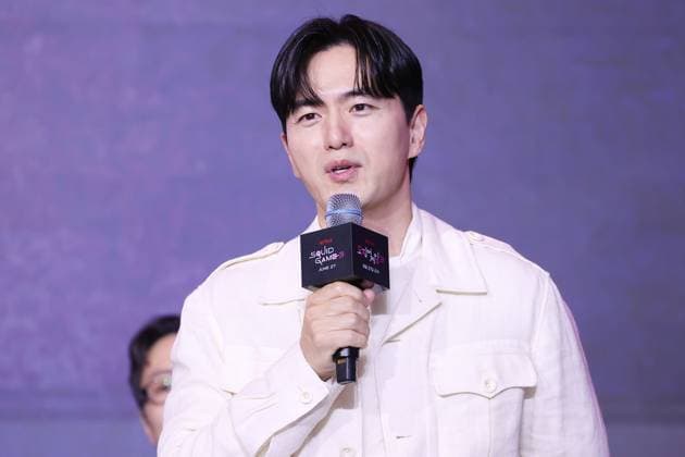 S. Korean actor Lee Jin-wook S. Korean actor Lee Jin-wook South Korean actor Lee Jin-wook speaks during a showcase for Netflix s Squid Game Season 3 in Seoul on June 9, 2025. The series is set to premiere on June 27. (Yonhap) 2025-06-09 14:25:00 < 1980-2025 YONHAPNEWS AGENCY. .> ¼¿ïƯº°½Ã EDITORIAL USE ONLY Copyright: xx PYH2025060911100034400 YonhapxNewsx yonphotos241962