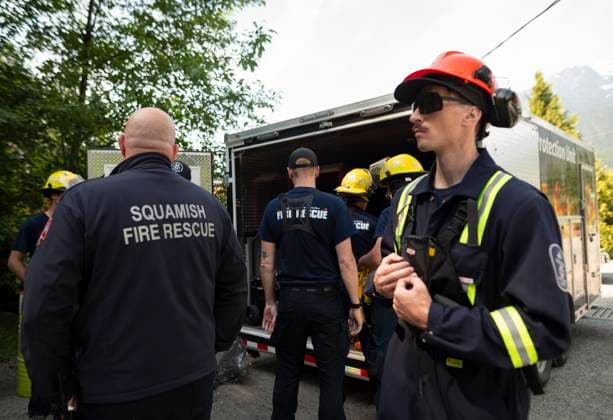 June 11, 2025, Squamish, B.C, CANADA: Members of Squamish Fire Rescue prepare to battle the Dryden Creek wildfire, north of Squamish, B.C., on Wednesday, June 11, 2025. Squamish CANADA  - ZUMAc35_ 20250611_zaf_c35_082 Copyright: xTijanaxMartinx