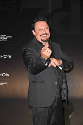 Taormina, 71st Taormina Film Festival 2025 - Day 2, Red Carpet. In the photo: Enrico Brignano  Copyright: xManuelexMangiarottix xipa-agency.netx xMangiarottix xD avanzox IPA_Agency_IPA58941473
