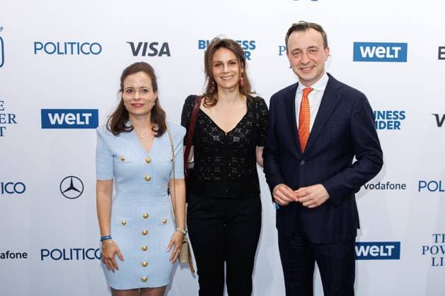 Award - The Power List - Germany s Top 50 Bonita Grupp, Annika Mutius und Paul Ziemiak bei The Power List - Germany s Top 50 im Restaurant Sphere im Fernsehturm am 05.06.2025 in Berlin Copyright: xEventpressxKochanx
