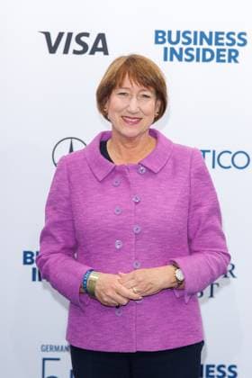 Award - The Power List - Germany s Top 50 Hildegard Müller bei The Power List - Germany s Top 50 im Restaurant Sphere im Fernsehturm am 05.06.2025 in Berlin Copyright: xEventpressxKochanx