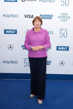 Award - The Power List - Germany s Top 50 Hildegard Müller bei The Power List - Germany s Top 50 im Restaurant Sphere im Fernsehturm am 05.06.2025 in Berlin Copyright: xEventpressxKochanx