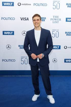 Award - The Power List - Germany s Top 50 Constantin Schreiber bei The Power List - Germany s Top 50 im Restaurant Sphere im Fernsehturm am 05.06.2025 in Berlin Copyright: xEventpressxKochanx