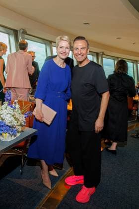 Award - The Power List - Germany s Top 50 Manuela Schwesig und Tim Raue bei The Power List - Germany s Top 50 im Restaurant Sphere im Fernsehturm am 05.06.2025 in Berlin Copyright: xEventpressxKochanx