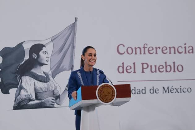Mexico™s President Claudia Sheinbaum Holds Briefing Mexico s President Claudia Sheinbaum speaks about the implementation of the House to House Health Program in the 32 states of the country, which aims to attend to 8.7 million older adults at National Palace. on June 12, 2025 in Mexico City, Mexico. Mexico City CDMX Mexico Copyright: xCarlosxSantiagox
