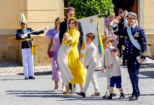 Entertainment Themen der Woche KW24 Entertainment Bilder des Tages 13-06-2025 Sweden Christening of Princess Ines (Marie Lilian Silvia 07-02-2025), daughter of Prince Carl Philip and Princess Sofia, with Prince Alexander, Prince Gabriel, Prince Julian in the Drottningholm palace chapel in Stockholm. Â  Copyright: xPPEx