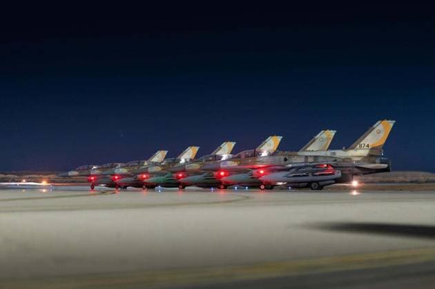 News Themen der Woche KW24 News Bilder des Tages (250613) -- JERUSALEM, June 13, 2025 -- This photo issued by (IDF) on June 13, 2025 shows Israeli military aircraft preparing for airstrike operations in Iran. The strike was part of a broader operation launched by Israel early Friday, which targeted senior Iranian military commanders and multiple military facilities. Israeli Prime Minister Benjamin Netanyahu said the campaign was aimed at crippling Iran s nuclear infrastructure, missile production capabilities, and broader military capacity. (IDF Handout via Xinhua) (SpotNews)ISRAEL-IDF-AIRSTRIKE-PREPARATION-IRAN IsraelxDefensexForces 