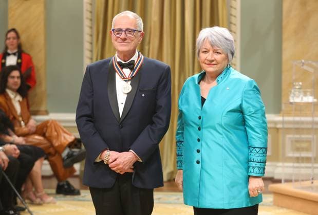 June 13, 2025, Ottawa, On, Canada: Governor General Mary Simon presents music and entertainment producer Bob Ezrin with the Lifetime Artistic Achievement Award during the Governor General s Performing Arts Awards ceremony at Rideau Hall in Ottawa, on Friday, June 13, 2025. Ottawa Canada  - ZUMAc35_ 20250613_zaf_c35_148 Copyright: xPatrickxDoylex