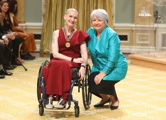 June 13, 2025, Ottawa, On, Canada: Governor General Mary Simon presents performance artist April Hubbard with the Ramon John Hnatyshyn Award for Voluntarism in the Performing Arts during the Governor General s Performing Arts Awards ceremony at Rideau Hall in Ottawa, on Friday, June 13, 2025. Ottawa Canada  - ZUMAc35_ 20250613_zaf_c35_159 Copyright: xPatrickxDoylex