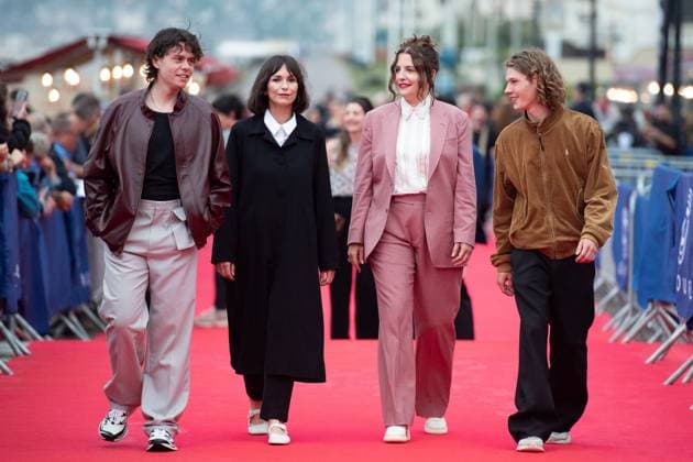 Cabourg Award Ceremony Red Carpet Mathieu Lucci, Louise Hemon, Anais Tellenne and Samuel Kircher attending the awards ceremony red carpet as part of the 39th Cabourg Film Festival in Cabourg, France on June 13, 2025. Photo by Aurore Marechal ABACAPRESS.COM Cabourg France  Copyright: xMarechalxAurore ABACAx