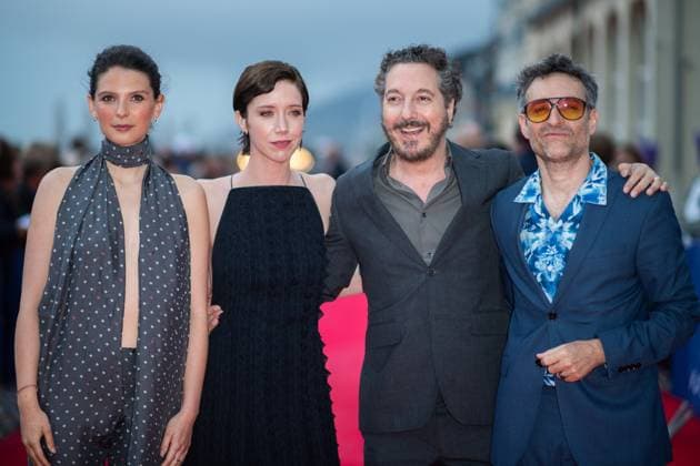 Cabourg Award Ceremony Red Carpet Josephine Japy, Sara Giraudeau, Guillaume Gallienne and Mathieu Demy attending the awards ceremony red carpet as part of the 39th Cabourg Film Festival in Cabourg, France on June 13, 2025. Photo by Aurore Marechal ABACAPRESS.COM Cabourg France  Copyright: xMarechalxAurore ABACAx