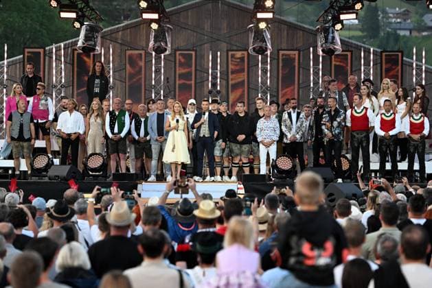 14.06.2025 - Bad Kleinkirchheim St. Oswald am Hoferriegel in Österreich (AUT) - Wenn die Musi spielt Open Air 2025 - Stefanie Hertel und Marco Ventre,
