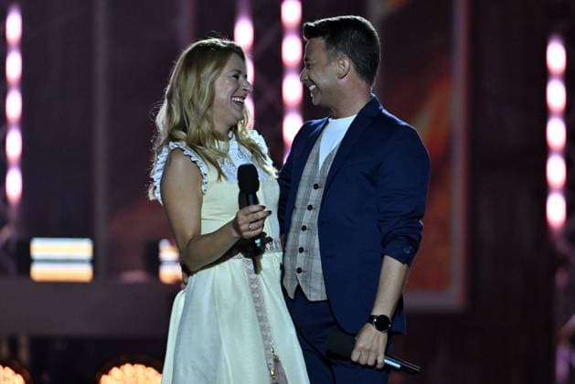 14.06.2025 - Bad Kleinkirchheim St. Oswald am Hoferriegel in Österreich (AUT) - Wenn die Musi spielt Open Air 2025 - Stefanie Hertel und Marco Ventre,