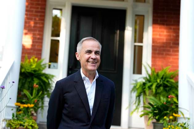June 14, 2025, Ottawa, On, CANADA: Prime Minister Mark Carney speaks to members of the media pool as he waits to greet Prime Minister of the United Kingdom Kier Starmer, not shown, at his residence at Rideau Cottage in Ottawa, on Saturday, June 14, 2025. Ottawa CANADA  - ZUMAc35_ 20250614_zaf_c35_207 Copyright: xJustinxTangx