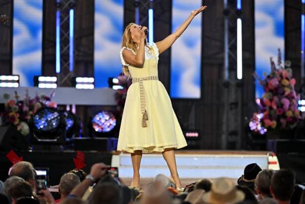 14.06.2025 - Bad Kleinkirchheim St. Oswald am Hoferriegel in Österreich (AUT) - Wenn die Musi spielt Open Air 2025 - Stefanie Hertel,