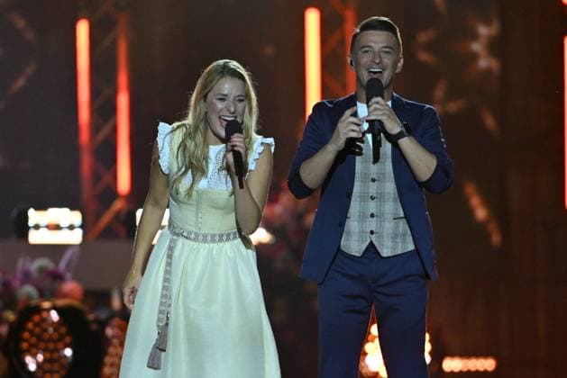 14.06.2025 - Bad Kleinkirchheim St. Oswald am Hoferriegel in Österreich (AUT) - Wenn die Musi spielt Open Air 2025 - Stefanie Hertel und Marco Ventre,