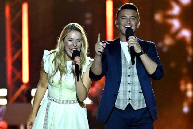14.06.2025 - Bad Kleinkirchheim St. Oswald am Hoferriegel in Österreich (AUT) - Wenn die Musi spielt Open Air 2025 - Stefanie Hertel und Marco Ventre,