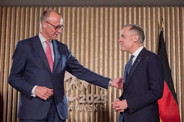 Kananaskis, Alberta, Kanada, Mountain Lodge: G7-Gipfel 2025: Bundeskanzler Friedrich Merz (CDU) trifft Kanadas Premierminister Mark Carney zu einem bilateralen Gespräch (Ortszeit: 15.06.2025) Copyright: xdtsxNachrichtenagenturx dts_71027