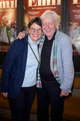 Emil Steinberger mit Ehefrau Niccel Steinberger bei der Premiere des Dokumentarfilms Typisch Emil - Vom Loslassen und Neuanfangen im Kant Kino. Berlin, 16.06.2025