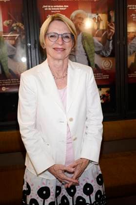 Livia Leu bei der Premiere des Dokumentarfilms Typisch Emil - Vom Loslassen und Neuanfangen im Kant Kino. Berlin, 16.06.2025
